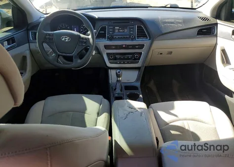 2017 Hyundai Sonata Se z USA, uszkodzony, nr VIN 5NPE24AF4HH544610